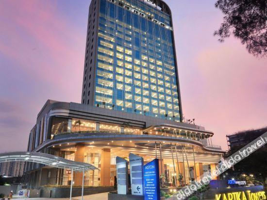Aston Kartika Grogol Hotel & Conference Center Yakarta Exterior foto